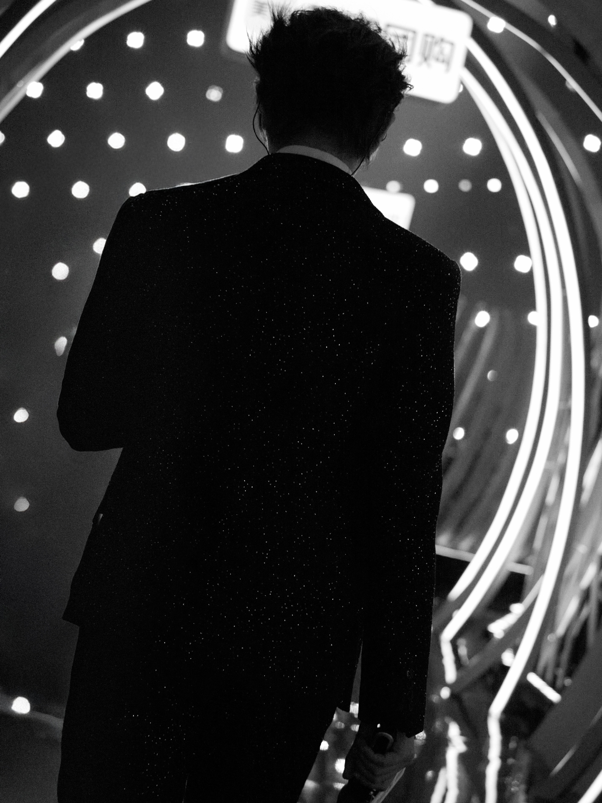 007rIe73ly1hvvbrsih44j344b5hq7wm.jpg 丁禹兮下一战歌手/芒果娱乐